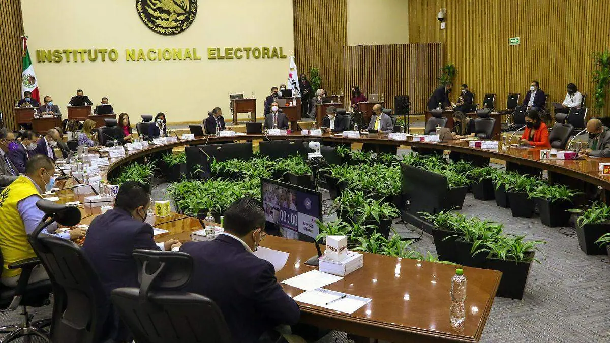 INE aprueba presidencias de 7 OPLE previo a elecciones de 2023 y 2024